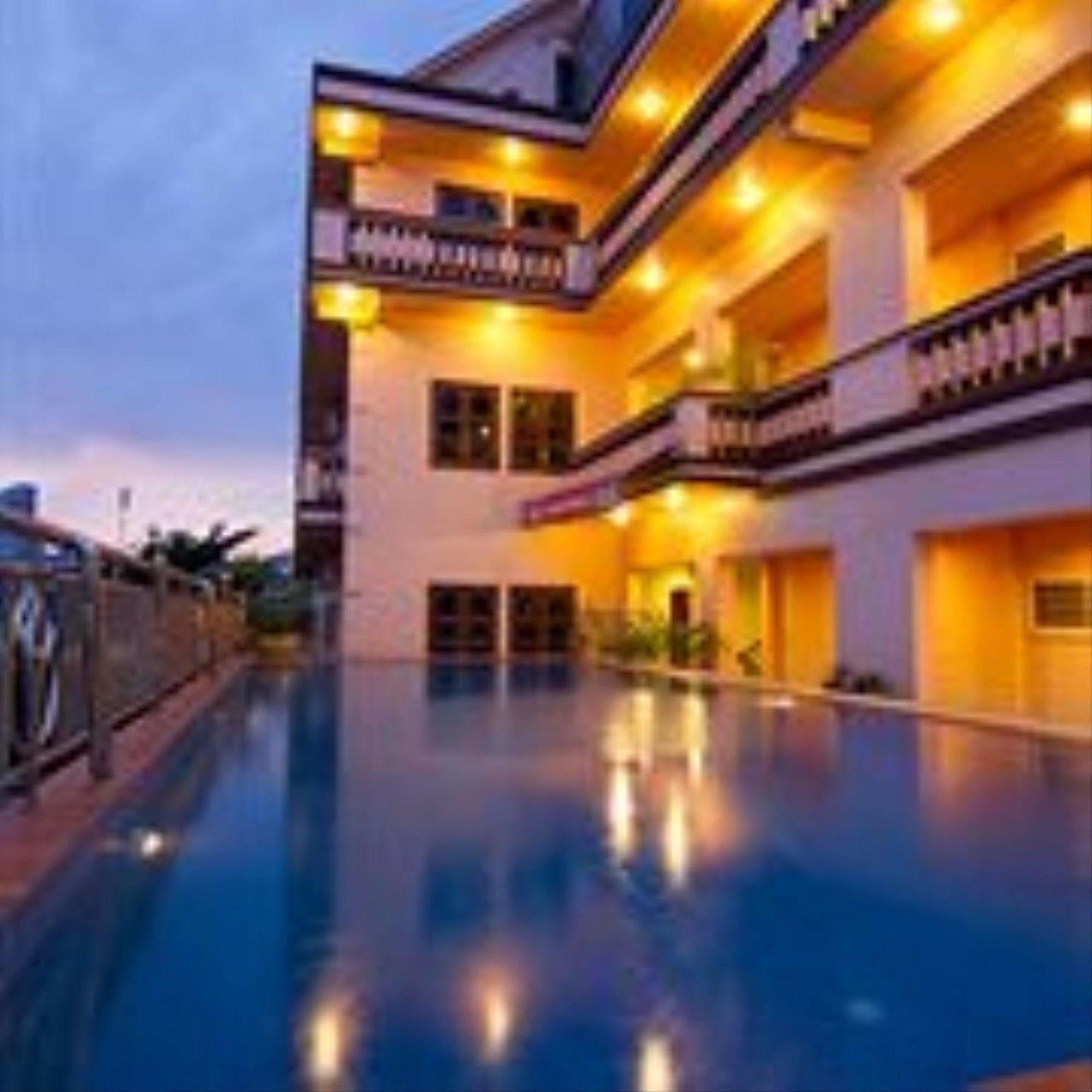 G Eleven Hotel 金边 外观 照片