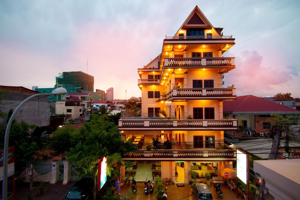 G Eleven Hotel 金边 外观 照片